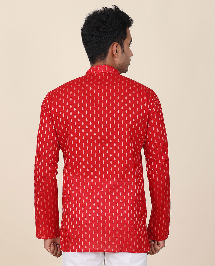 Red unique buttas mandarin collared & full-sleeve short cotton kurta