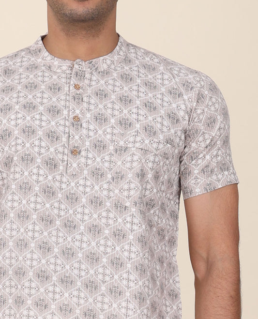 Grey ogee printed mandarin collared & half-sleeve short cotton kurta