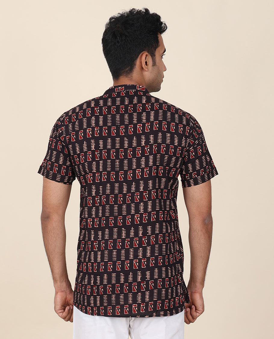 Black unique motifs printed mandarin collared & half-sleeve short cotton kurta