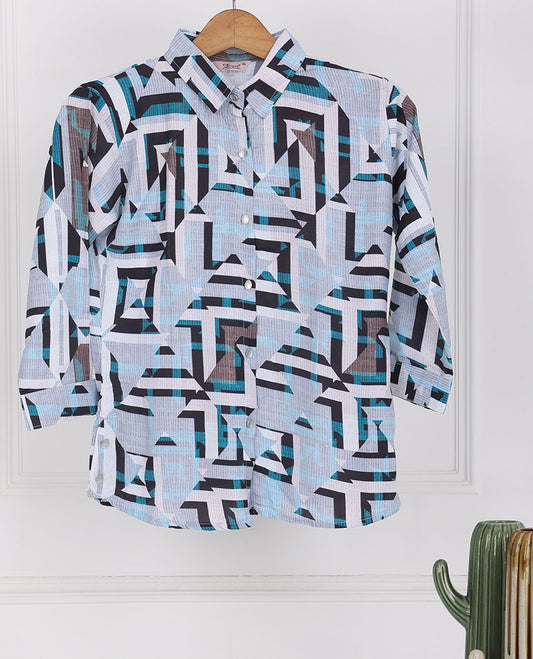 Multi-color geometric printed regular-collar & 3/4th sleeve top