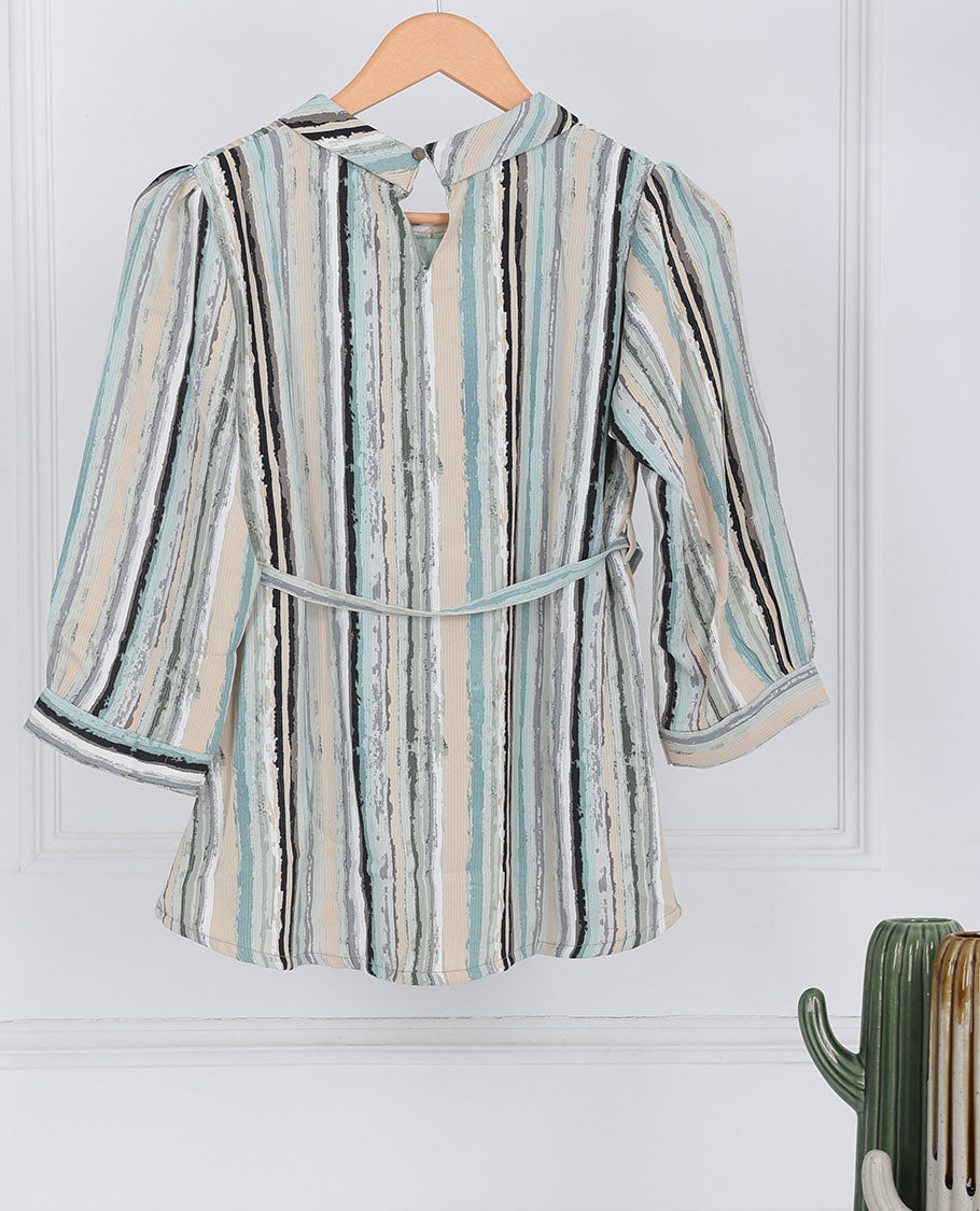 Multi-color abstract-style printed round-neck & 3/4th sleeve top