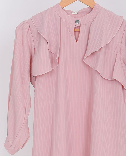 Pink striped ruffle-type round Chinese collar & 3/4th sleeve top