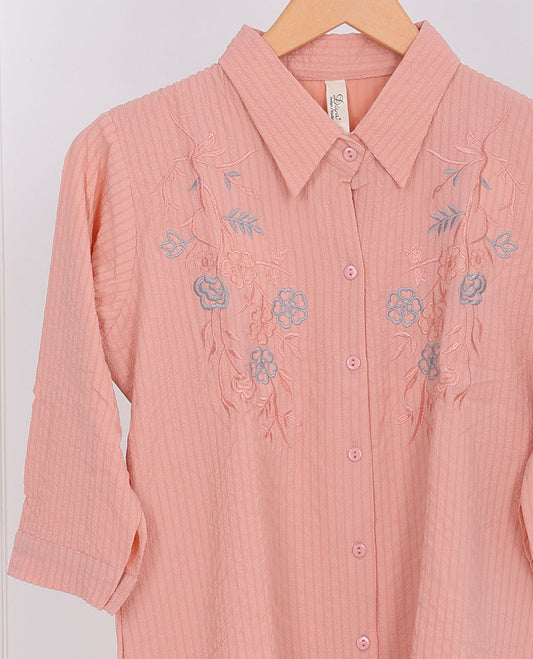 Peach floral vine thread embroidered regular-collar & 3/4th-sleeve top