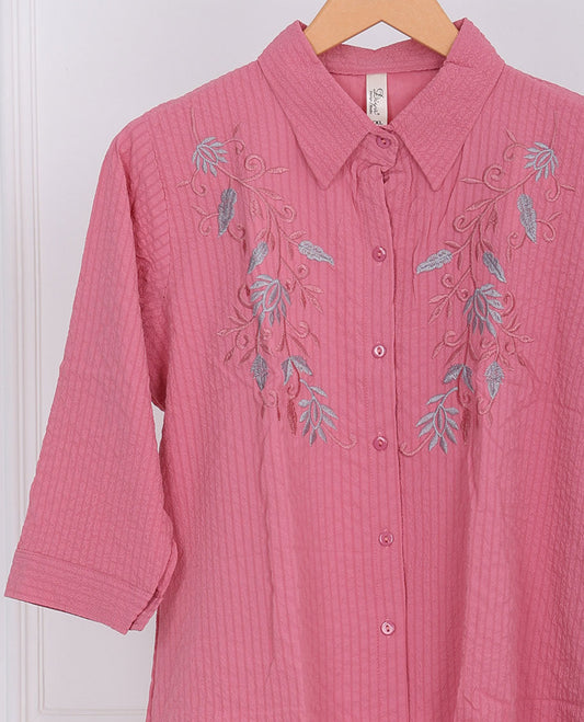 Pink floral vine thread embroidered regular-collar & 3/4th-sleeve top