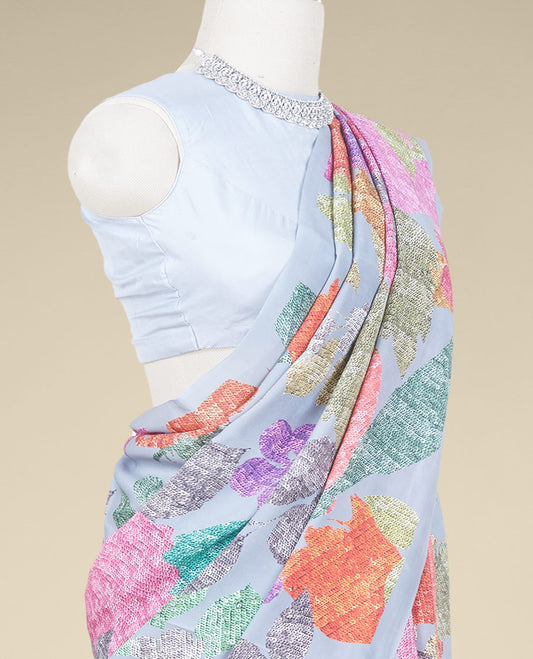 Borderless grey floral & leaf themed-designs digital printed Italian crepe saree