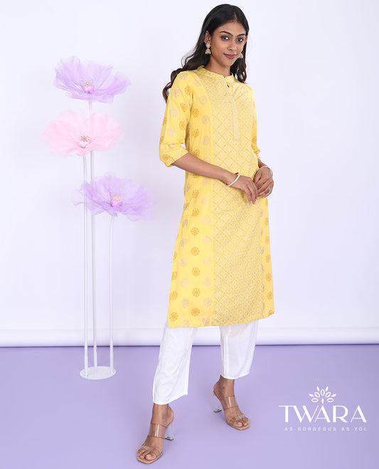 Yellow chakram motifs printed Chinese collar with 3/4th sleeve cotton straight-cut knee-length kurti