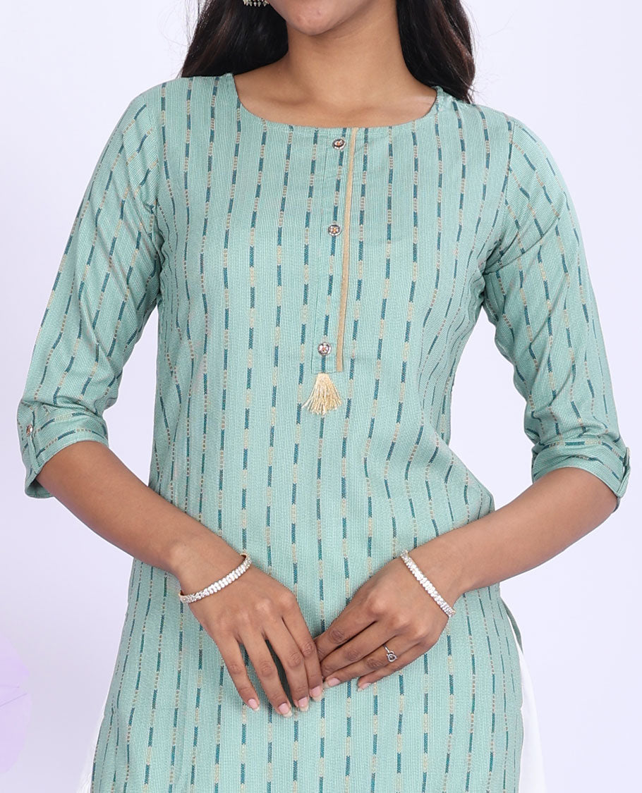 Twara green striped round neck with 3/4th sleeve cotton straight-cut knee-length kurti
