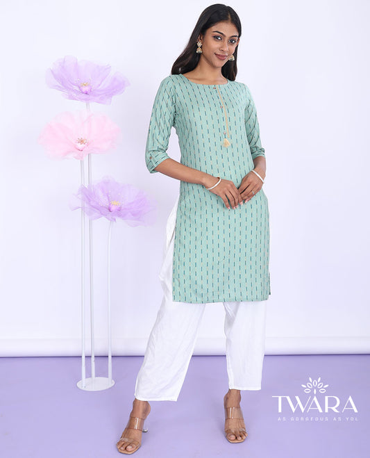 Twara green striped round neck with 3/4th sleeve cotton straight-cut knee-length kurti