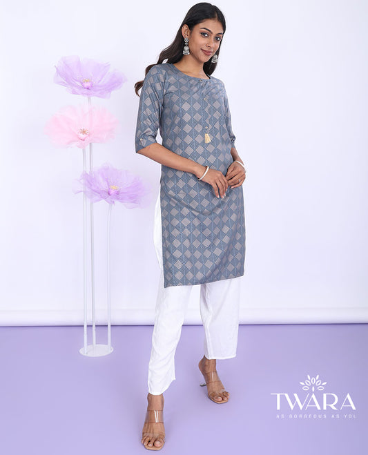 Twara grey argyle printed round neck with 3/4th sleeve rayon straight-cut knee-length kurti