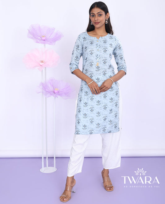 Twara blue intricately printed round neck with 3/4th sleeve rayon straight-cut knee-length kurti