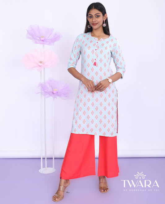 Twara blue diamond motifs printed round neck with 3/4th sleeve rayon straight-cut knee-length kurti