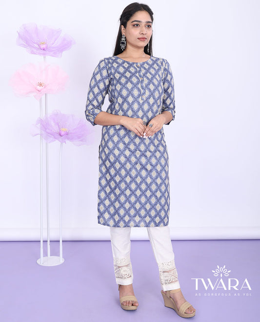 Twara grey argyle design printed round neck with 3/4th sleeve rayon straight-cut knee-length kurti