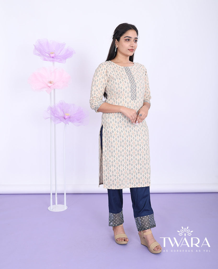 Twara sandal intricately printed round neck with 3/4th sleeve cotton straight-cut below-knee kurti
