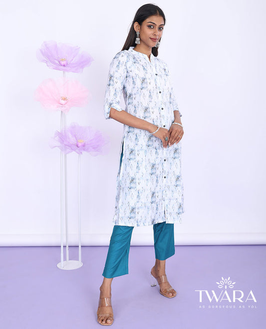 Twara blue unique motifs printed Chinese collar with 3/4th sleeve cotton straight-cut below-knee kurti