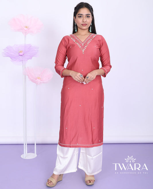 Twara pink embroidered V-neck with 3/4th sleeve muslin straight-cut below-knee kurti
