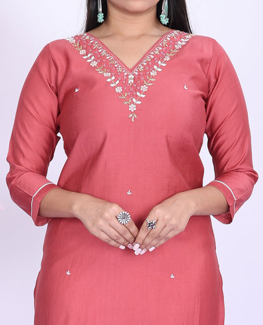 Twara pink embroidered V-neck with 3/4th sleeve muslin straight-cut below-knee kurti
