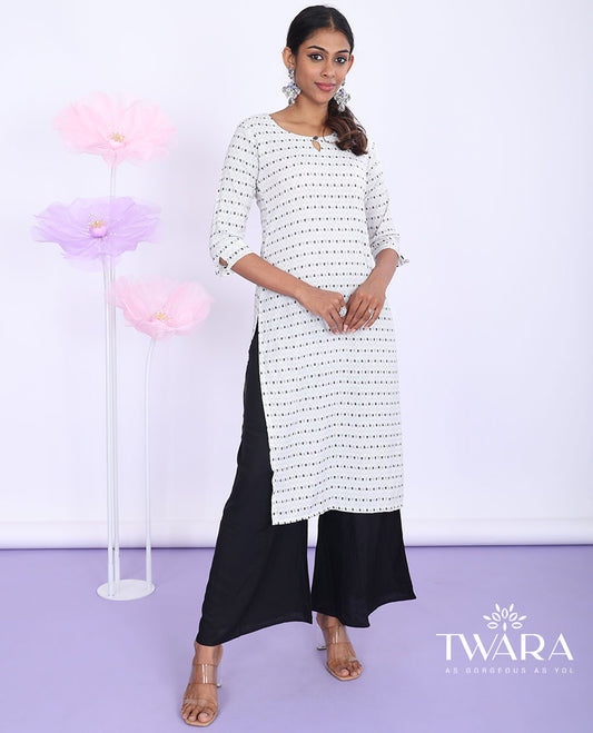 Twara cream argyle printed round neck with 3/4th sleeve cotton straight-cut below-knee kurti