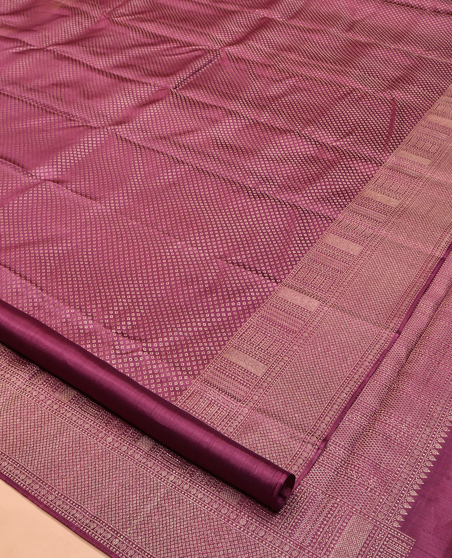 Purple Kanchipuram Wedding Silk Saree, Steeped in Richness of Buttas, a Traditional Zari Border, Jaal Pallu, and a Matching Blouse