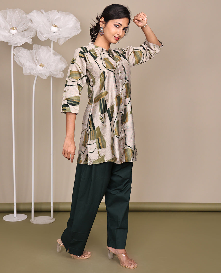 Grey Abstract Printed Above-Knee-Short Rayon Kurti, Comes with a Chinese Collar, 3/4 Sleeves, and A-Line Length