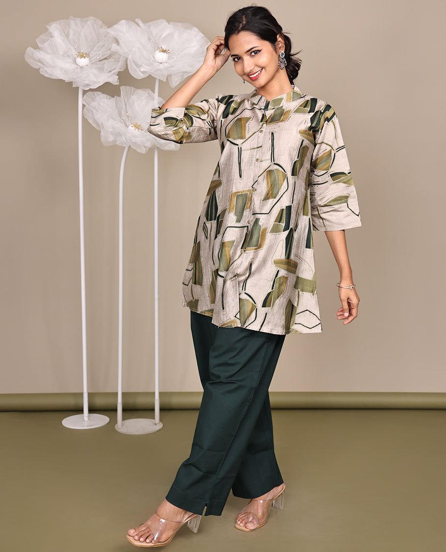Grey Abstract Printed Above-Knee-Short Rayon Kurti, Comes with a Chinese Collar, 3/4 Sleeves, and A-Line Length