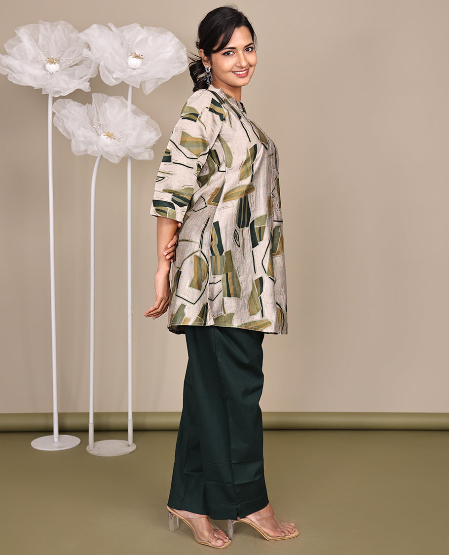Grey Abstract Printed Above-Knee-Short Rayon Kurti, Comes with a Chinese Collar, 3/4 Sleeves, and A-Line Length