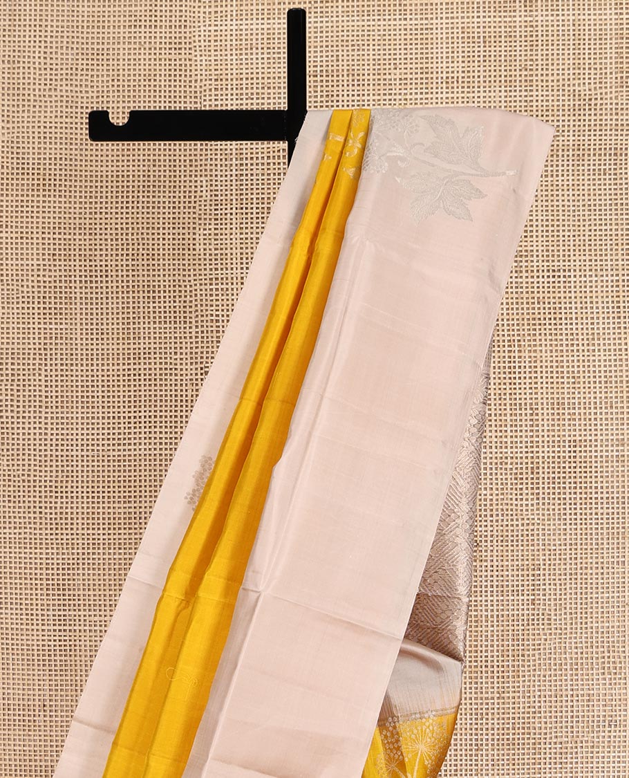 Yellow Mayuri Soft Silk Saree, Finely Crafted with Floral Buttas, Complemented by a Contrast Floral Border, Pallu of Geometric Design, and a Contrast Blouse