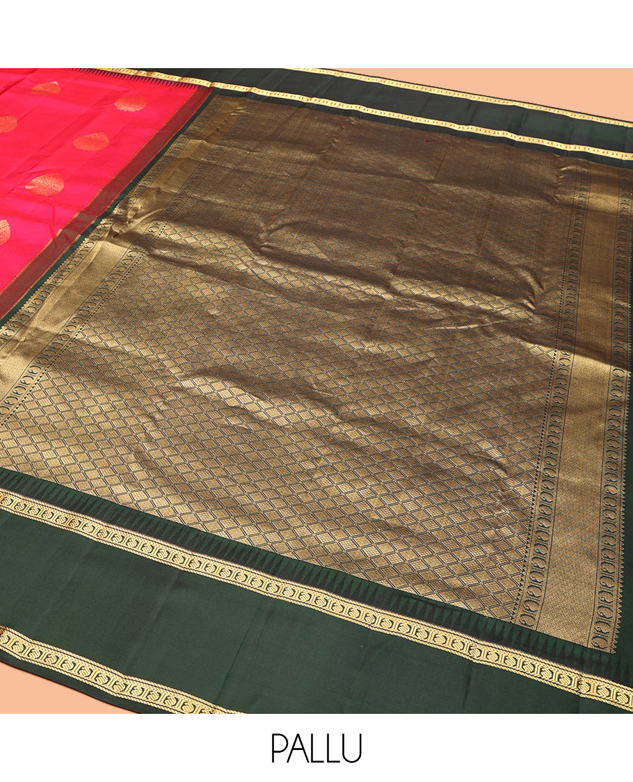 Pink Vasundhara Silk Saree, Woven with Zari Buttas, Complemented by a Contrast Thazampoo Rekku Rettai Pettu Border of Banaras and Manga Designs, Grand Jaal Pallu, and a Contrast Blouse
