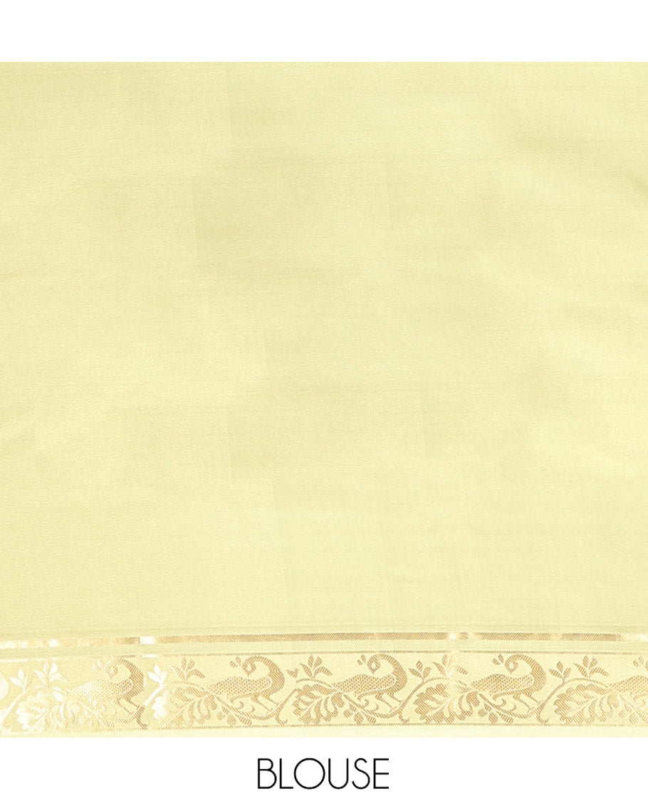 Green Plain Mysore Silk Saree, Highlighted by a Traditional Zari Border of Peacock Designs, Pallu Steeped with Zari Stripes, and Paired with a Matching Blouse