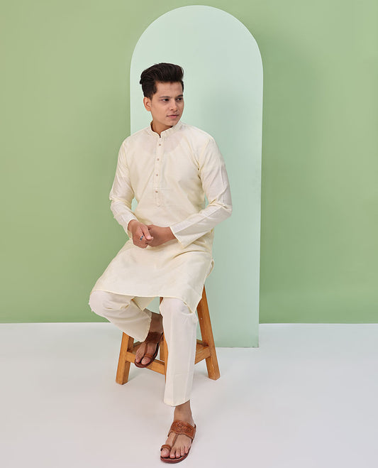 Cream embossed design full-sleeved kurta