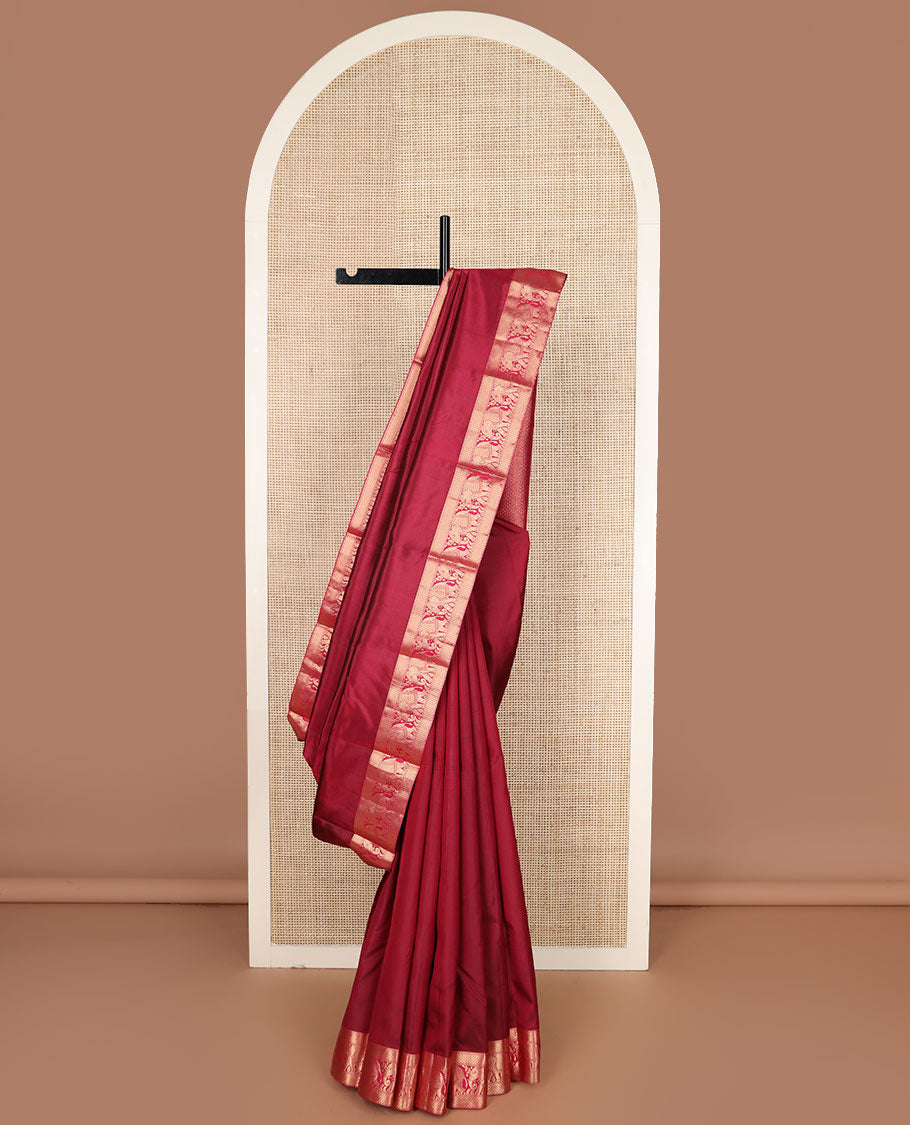 Crimson plain Kanchipuram silk saree, zari border of Muthu, mayil kann & yaanai designs & jaal pallu