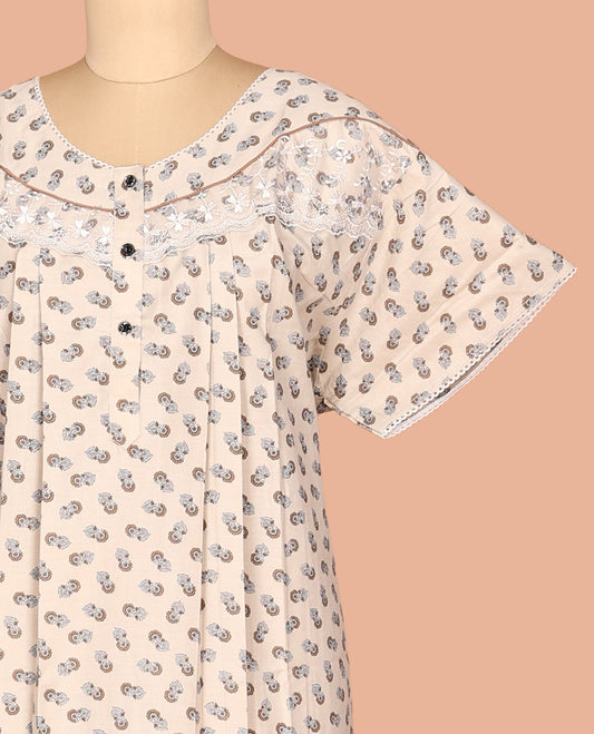 Off-White Floral Print Cotton-Blended Nighty