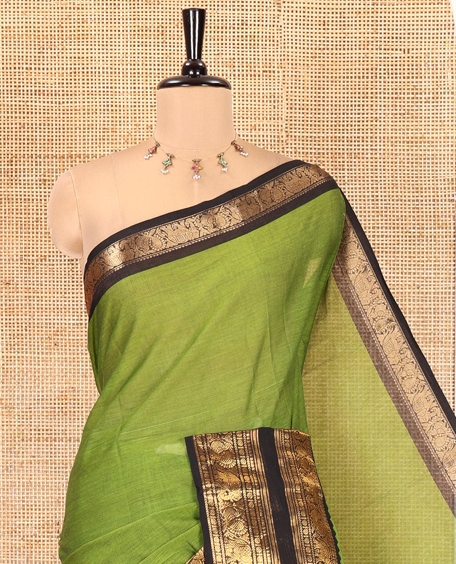 Green Plain Chettinad Cotton Saree, Contrast Traditional Rettai Pettu Temple Border of Peacock and Elephant Designs, Striped Pallu,With Matching Blouse