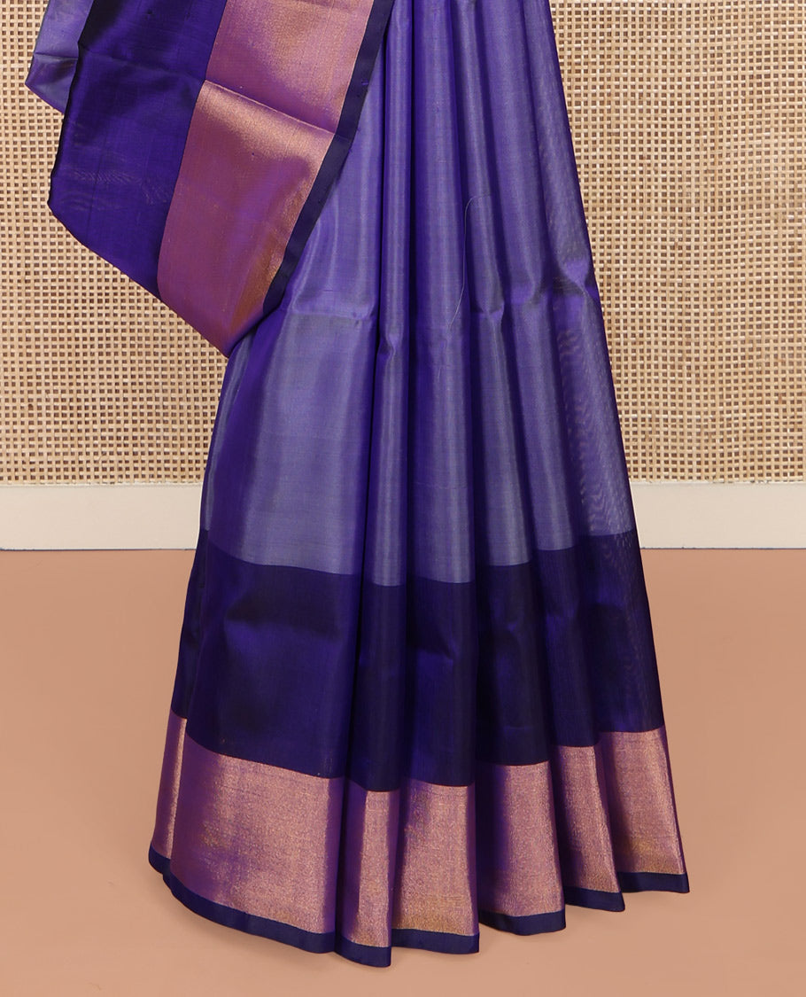Violet Plain Uppada Silk Saree, Complemented by a Contrast Bavanji Border, Plain Pallu, and Paired with a Contrast Blouse