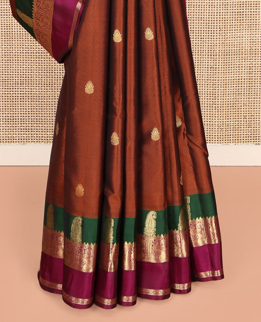Rust Vasundhara Lite-Silk Mix Saree, Graced with Zari Buttas, Complemented by a Contrast Rettai Pettu Border of Manga, Mayil, Kamalam, and Muthu Designs, Grand Pallu, and a Contrast Blouse