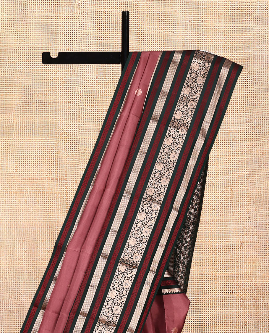 Pink Vasundhara Silk Saree, Detailed with Mayil and Chakram Buttas, Contrast Border of Thilakam and Kodi Visiry Designs, Buttas Enclosed Checked Pallu, and Contrast Blouse
