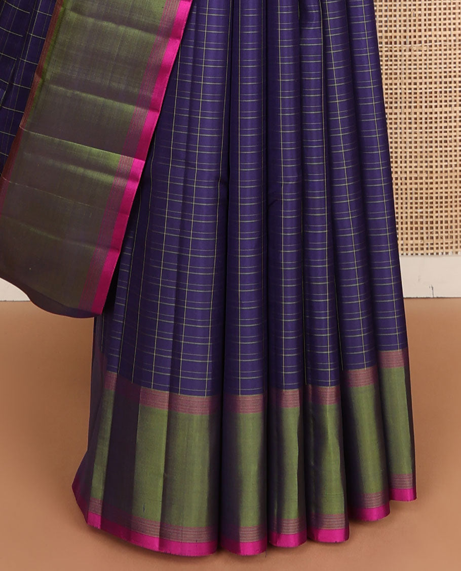 Blue checked design Kanchipuram silksaree, contrast plain border & pallu of stripes