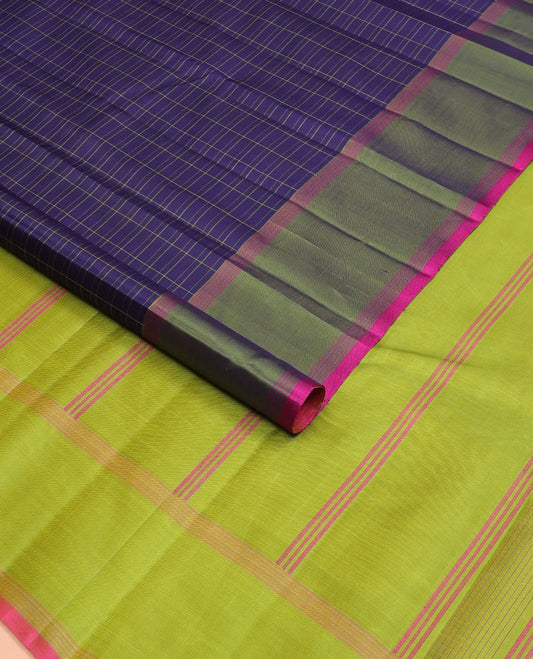 Blue checked design Kanchipuram silksaree, contrast plain border & pallu of stripes