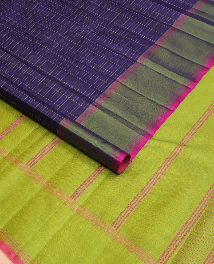 Blue checked design Kanchipuram silksaree, contrast plain border & pallu of stripes