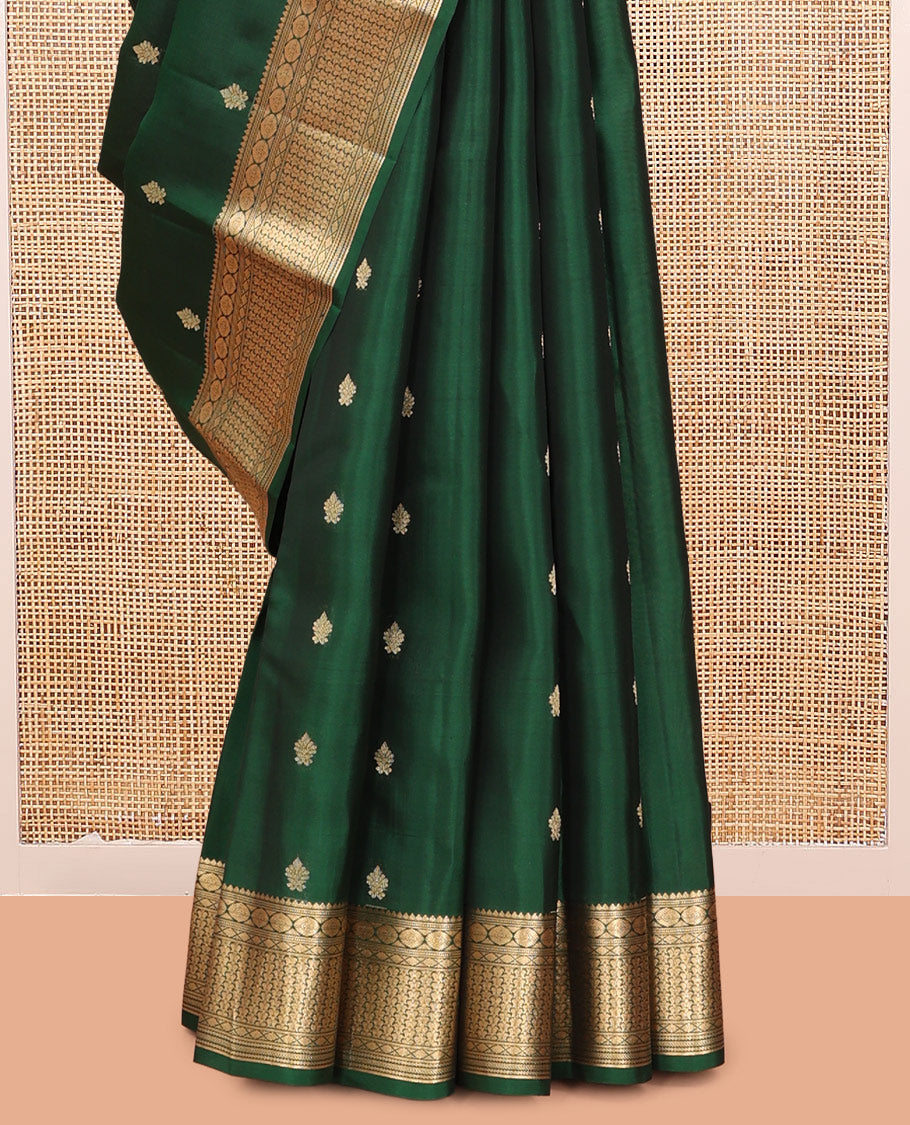 Green Vasundhara Lite Silk Mix Saree, Richly Decked Up with Zari Buttas, a Zari Traditional Border, Grand Pallu, and a Matching Blouse