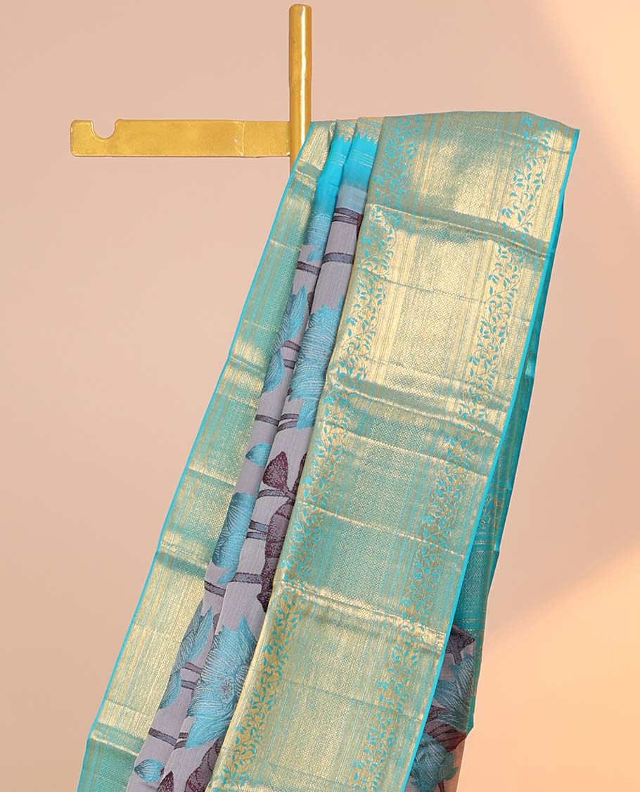 Grey pichwai lotus patterned silksaree,contrast intricate zari pallu & border of rekku,kathir,kodi visiry & jaal designs