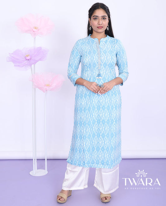 Twara blue argyle design printed Chinese collar 3/4th sleeve rayon straight-cut below-knee kurti