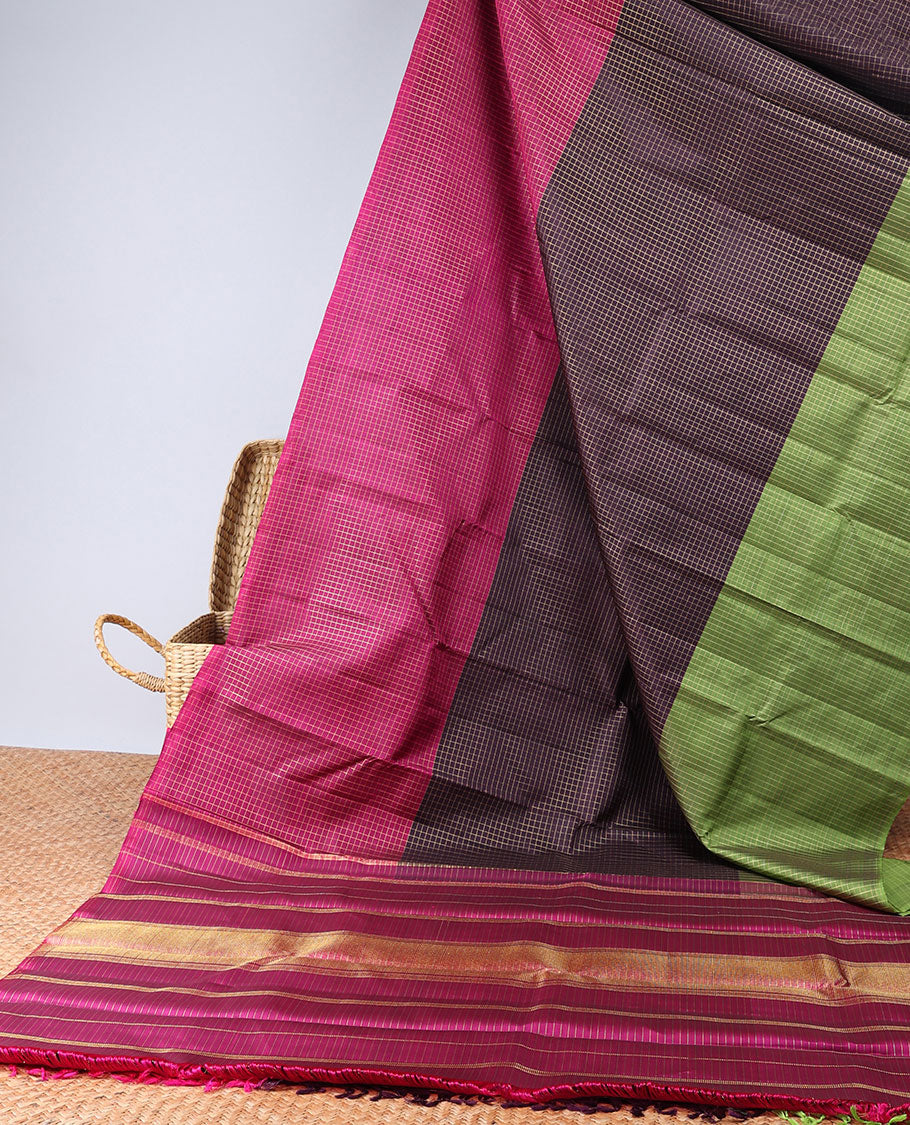 Borderless multi-color checked design chirala cotton saree, self-pallu of zari designs
