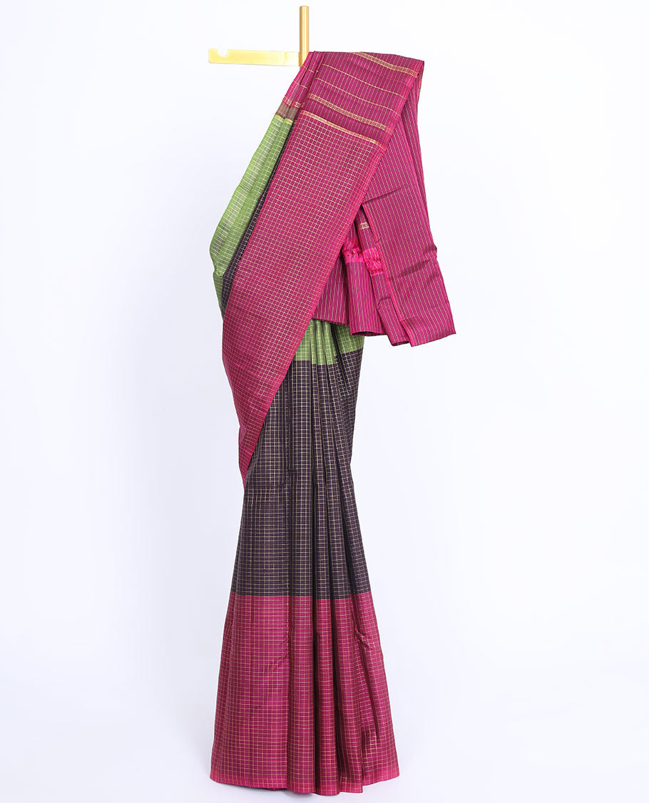 Borderless multi-color checked design chirala cotton saree, self-pallu of zari designs