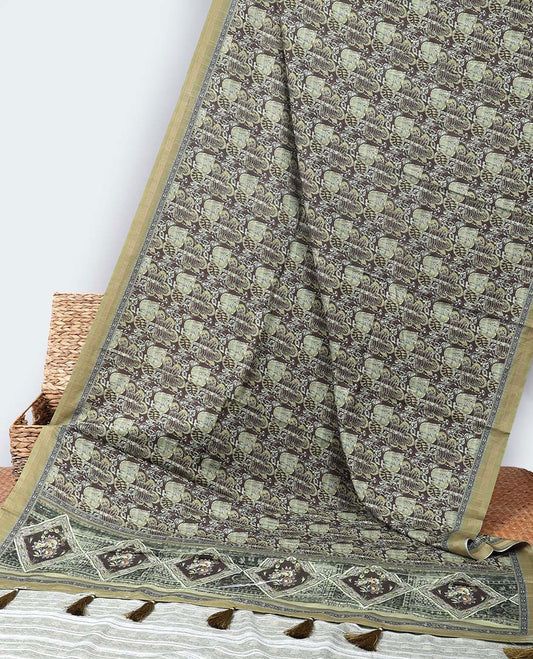 Green intricately printed casual wear saree, plain border & pallu of intricate design print