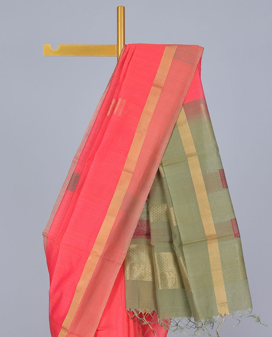 Pink silk cotton saree with buttas, zari border & contrast pallu of intricate designs