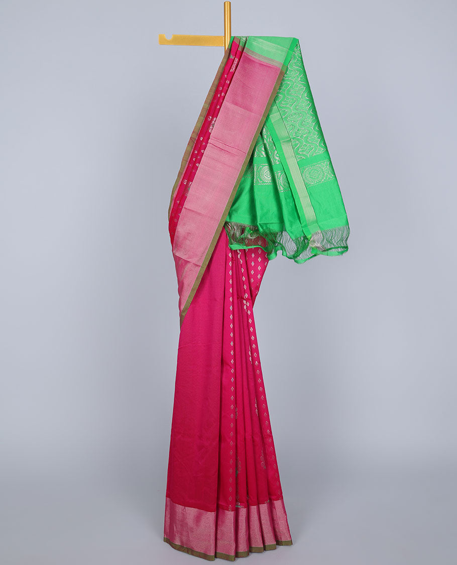 Pink kupadam cotton saree with buttas, plain border & contrast pallu of ogee patterns