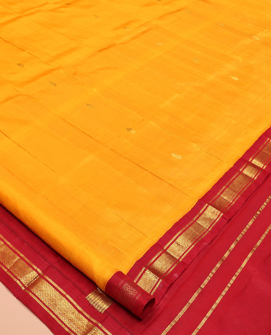 Yellow Kanchipuram Silk Saree, Woven with Zari Buttas, Contrast One-Sided Korvai Border of Banaras and Jaal Designs, Zari Design Pallu, and No Blouse