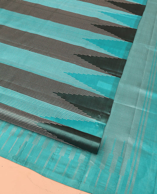 Blue Mayuri Soft Silk Saree, Subtly Sparkled with Thread Stripes All Over Its Body, Thazampoo Rekku Border, Sparsely Woven Pallu of Seppu Rekku Designs, and Paired with a Matching Blouse