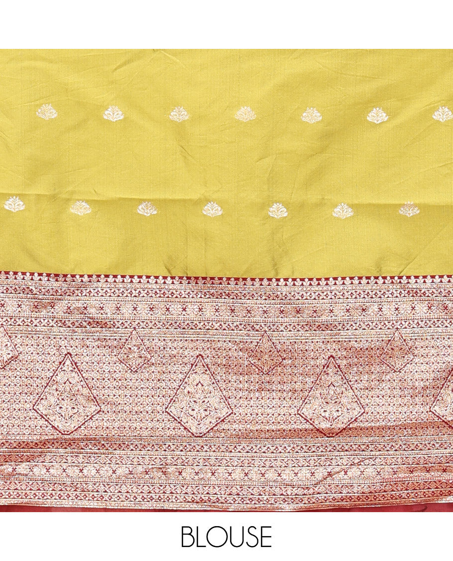 Green Art Silk Half Saree, Adorned with Buttas Skirt, Contrast Traditional Border, Matching Blouse, and a Contrast Banaras Dhavani