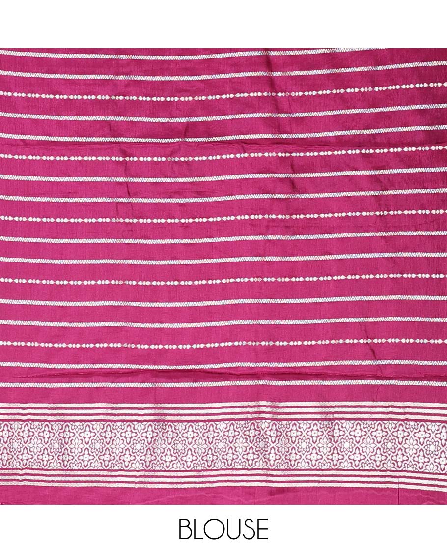 Green floral motifs mushrru silk saree with self peacock motifs border & ogee design pallu